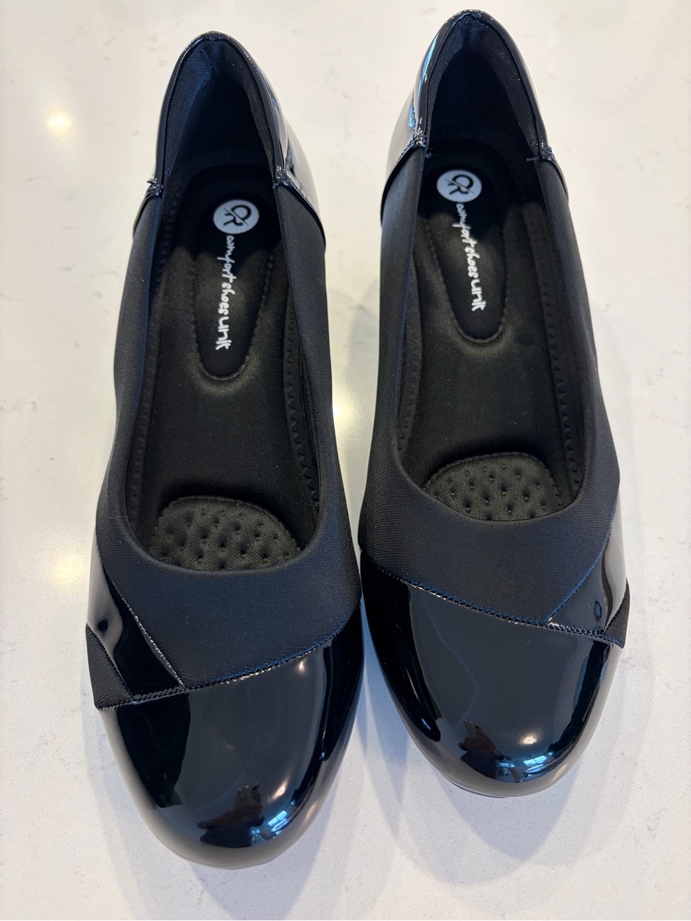 Like new - comfort plus Patent Toe Black Slip-On low heels